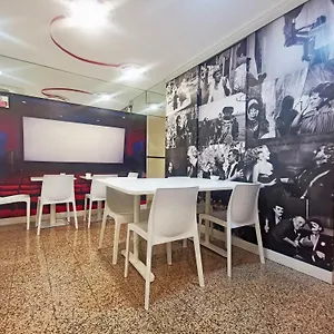 Red Carpet Bed & Breakfast Bari